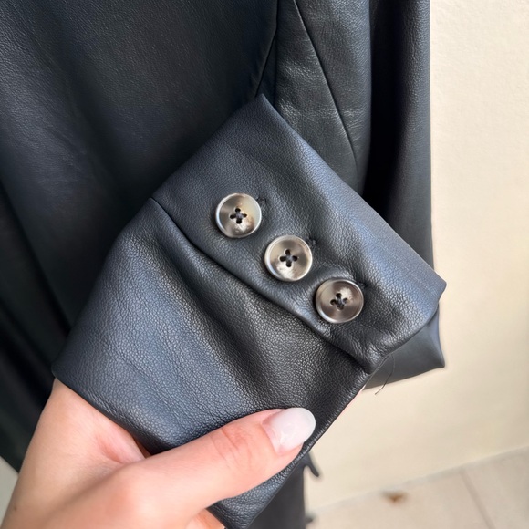 Black Leather Blazer XS - Picture 9 of 9